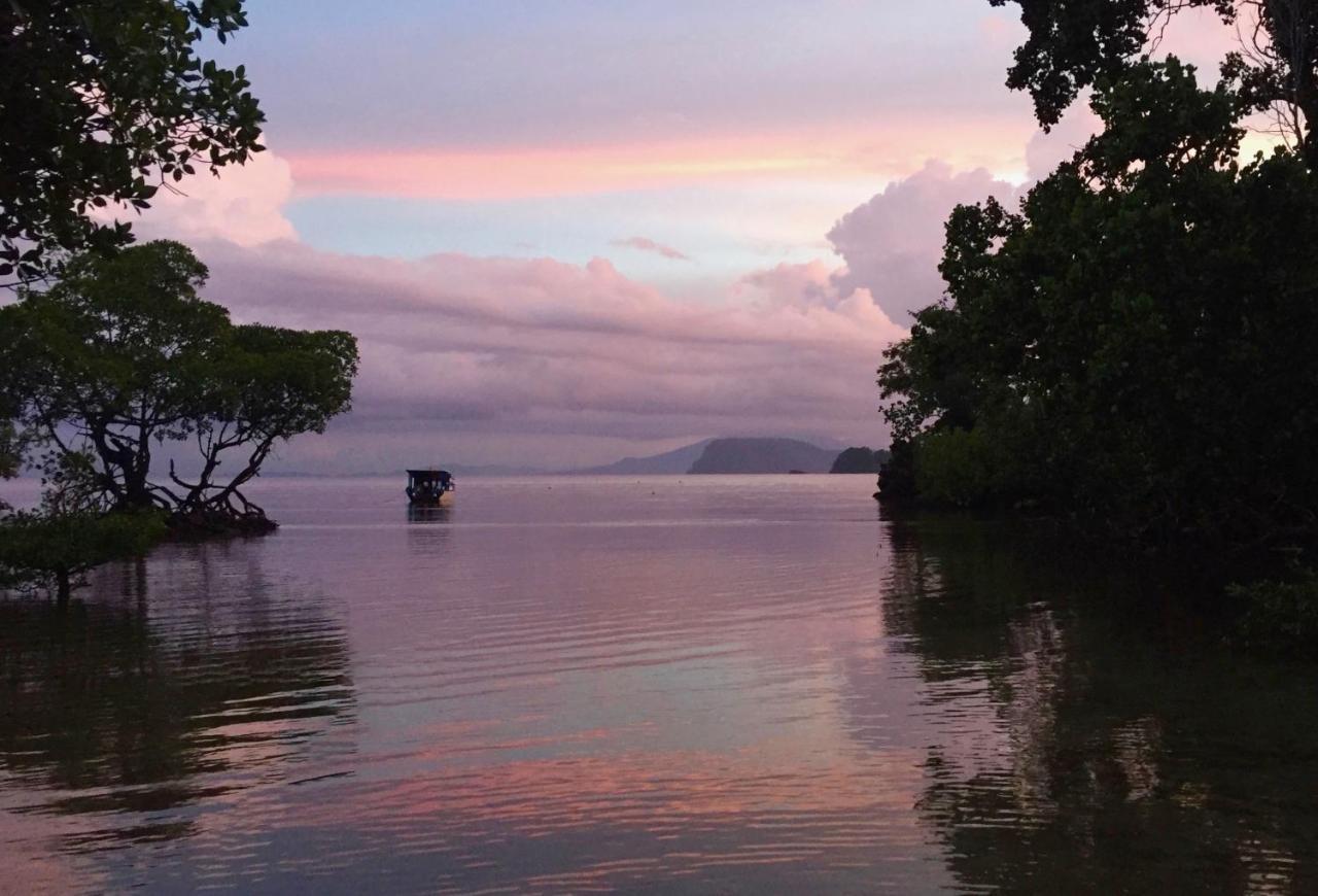 Nomad Divers Bangka Likupang Экстерьер фото